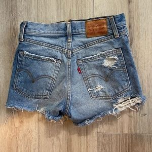 Levi shorts